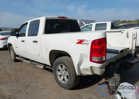 2013 GMC Sierra 1500 Sle z USA, uszkodzony, nr VIN 3GTP2VE71DG323440